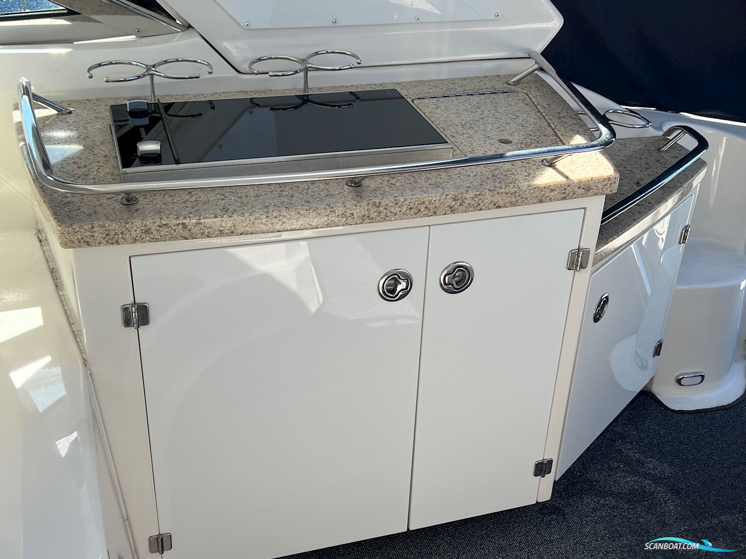 Monterery 415 Sport Yacht