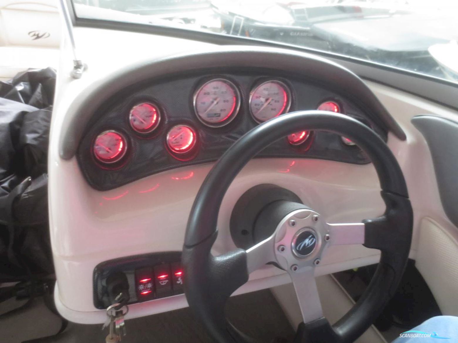 Monterey 184 180 FS Bowrider