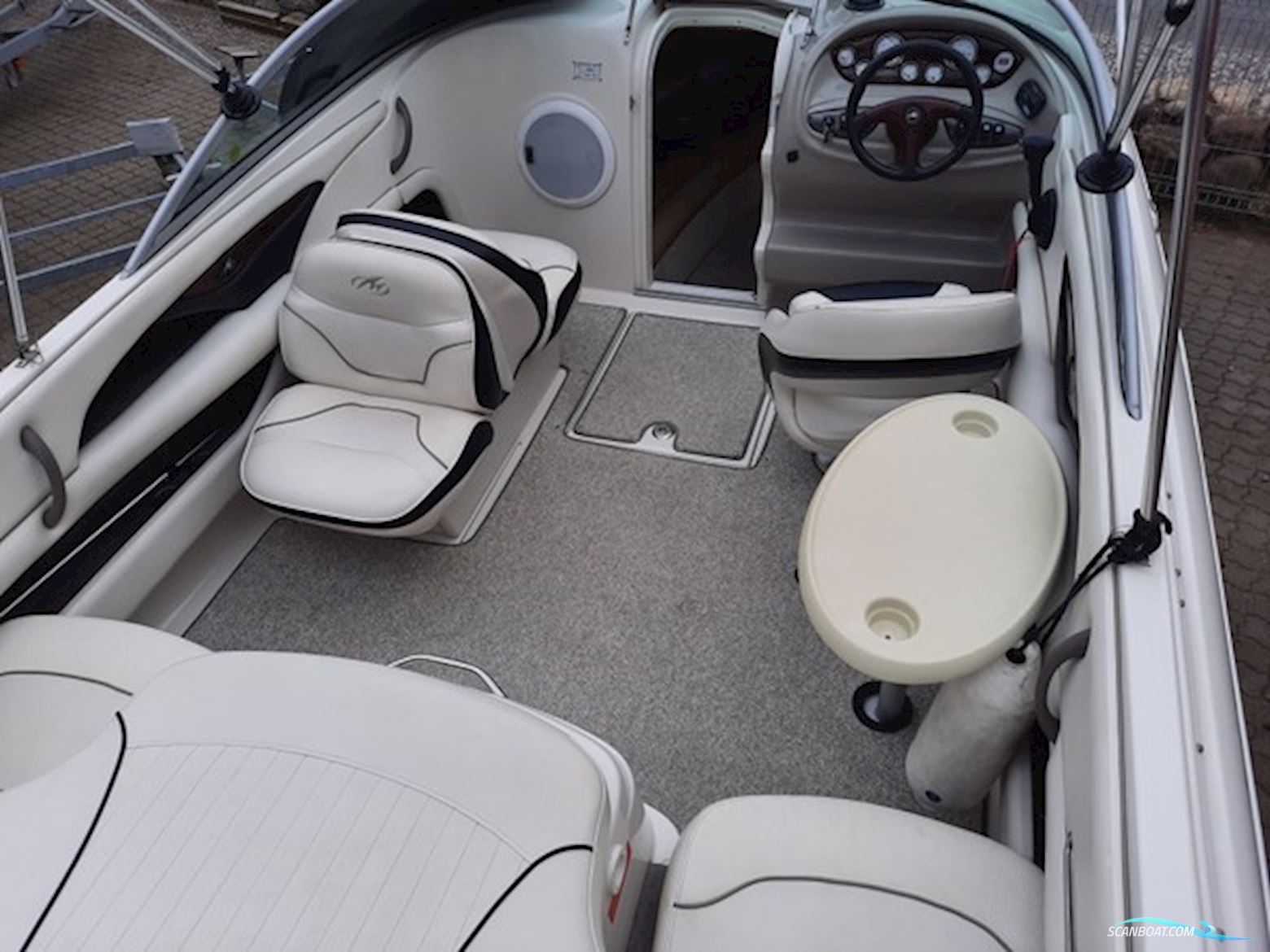 Monterey 218 LSC, MerCruiser 4.3 MPI...SOLGT