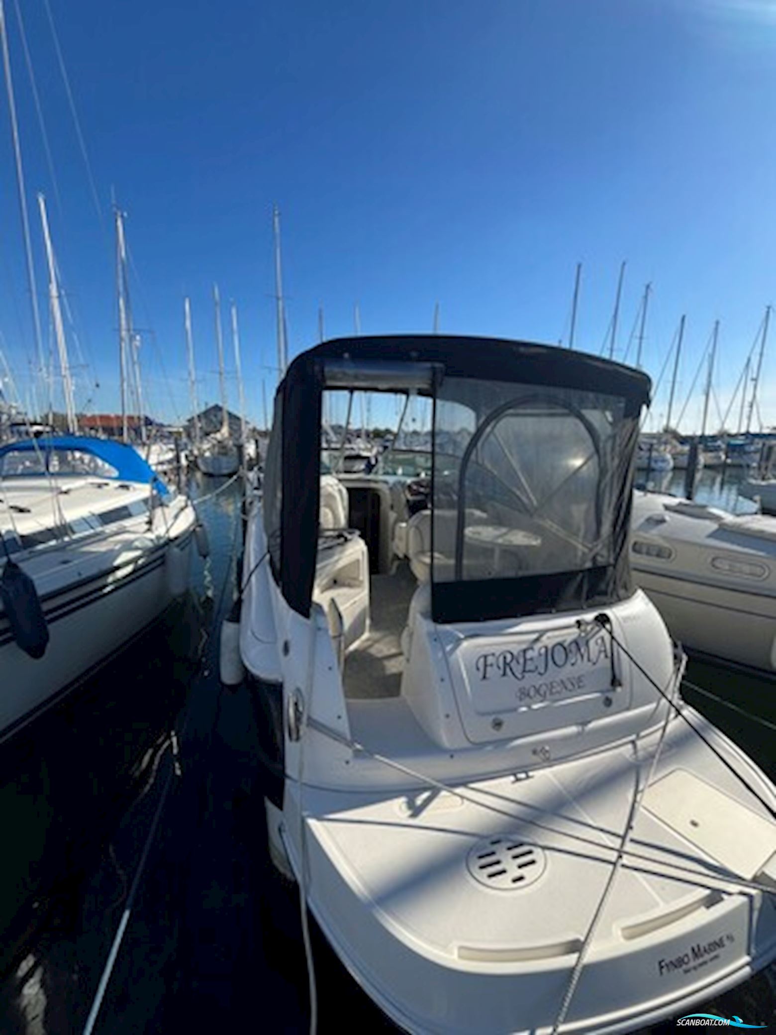 Monterey 250 CR Sport Cruiser, MerCruiser 5.0 MPI