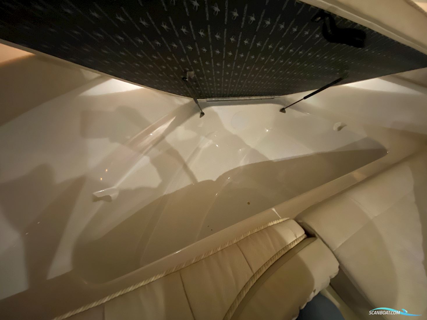 Monterey 282 Cruiser