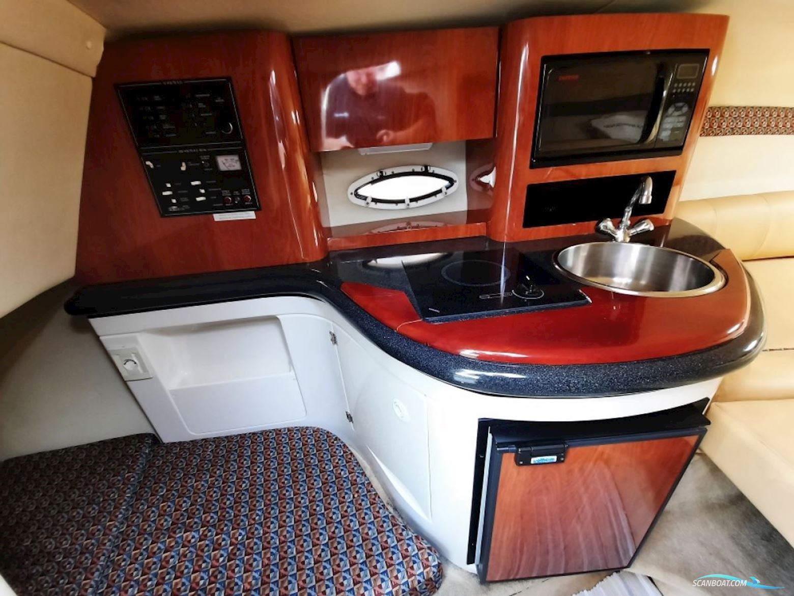 Monterey 298 Ssc Super Sport. Billig Båd.