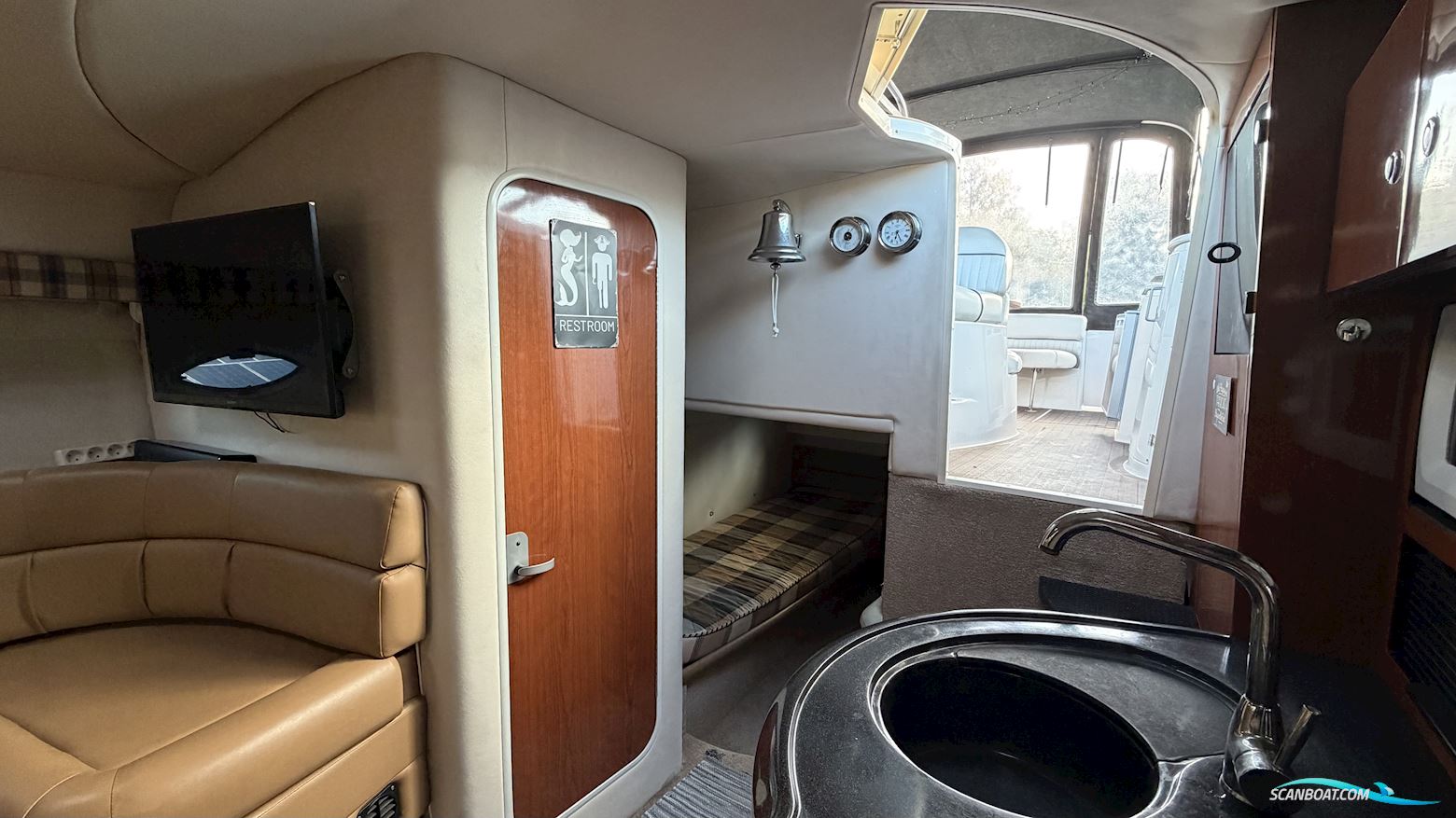 Monterey 322 CR