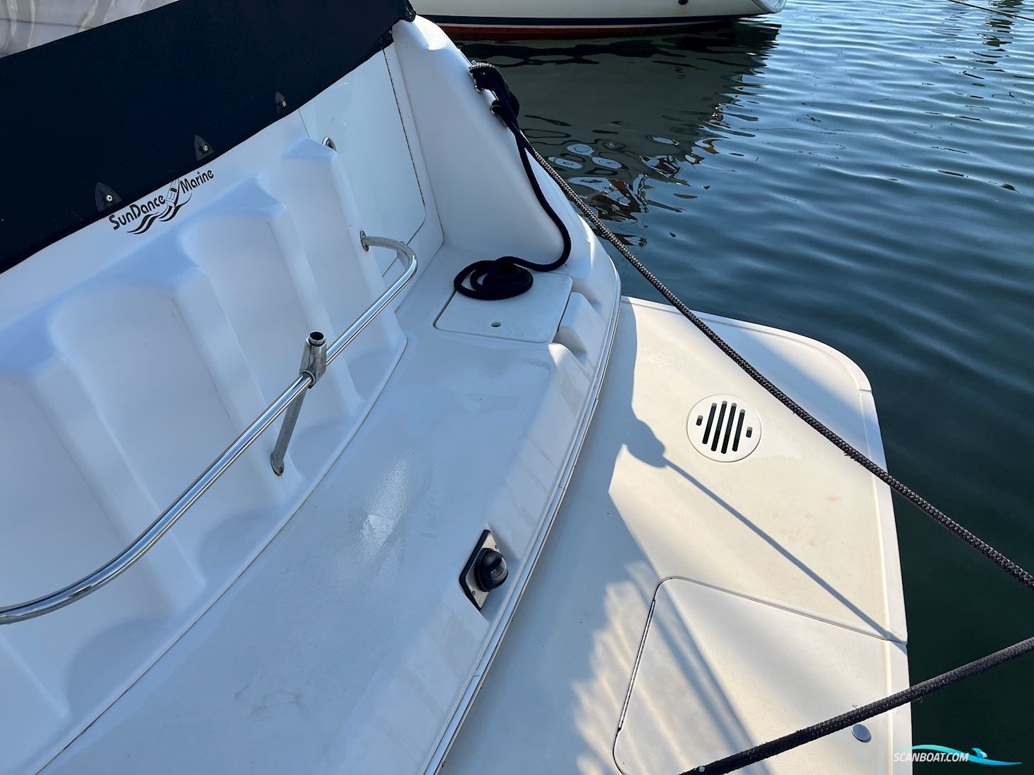 Monterey 322 Cruiser