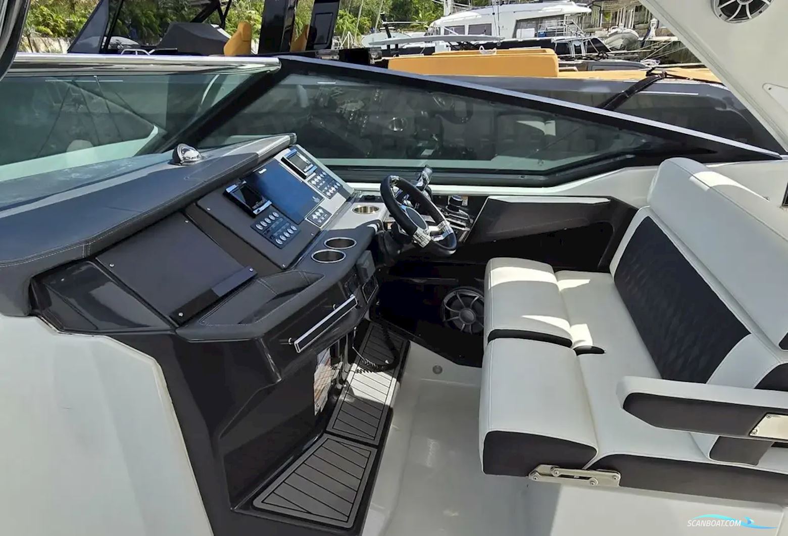 Monterey 378 Super Express