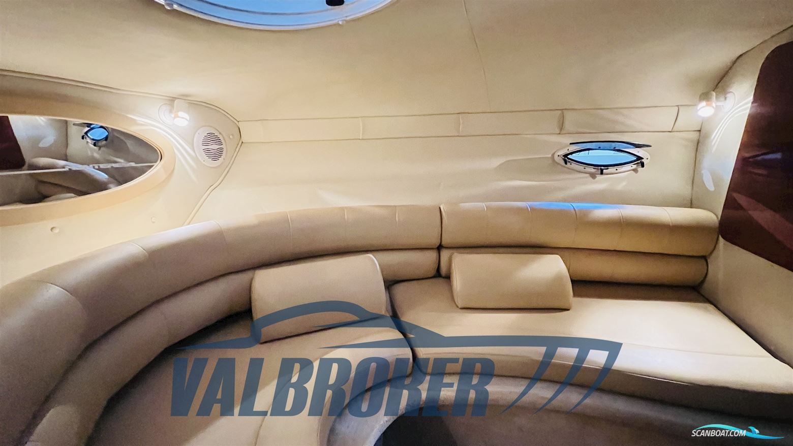 Monterey Boats 250 Cruiser