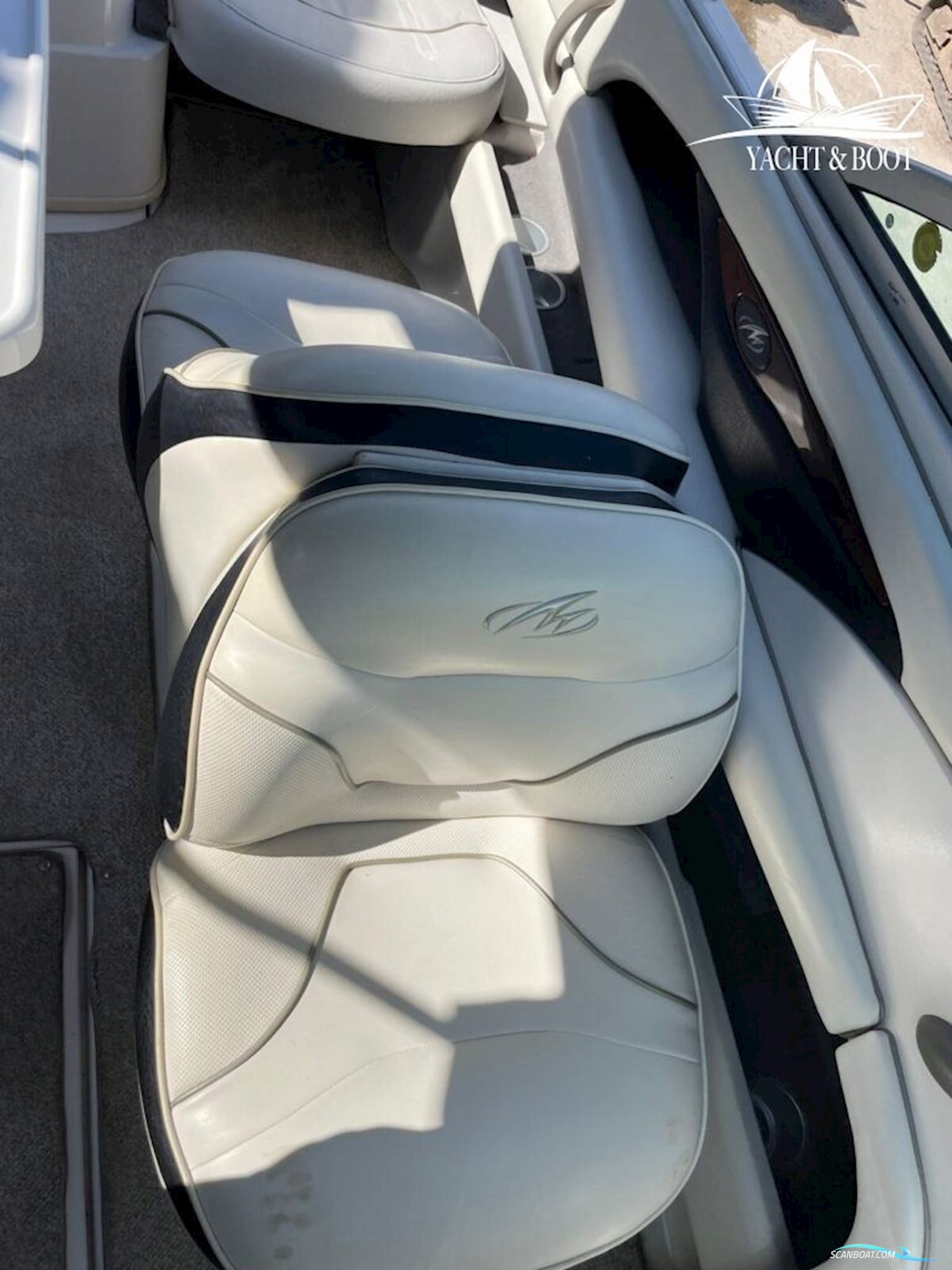 Monterey Montura 218 LC