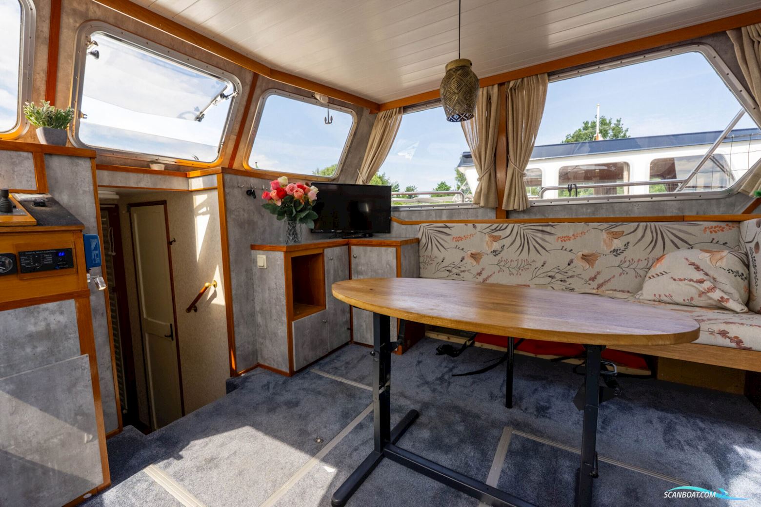 Monty Bank Kotter 38 AK Cabrio