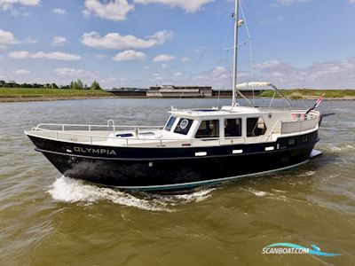 Monty Bank Kotter 41 AK Cabrio Motorboat 1993, with DAF engine, The Netherlands