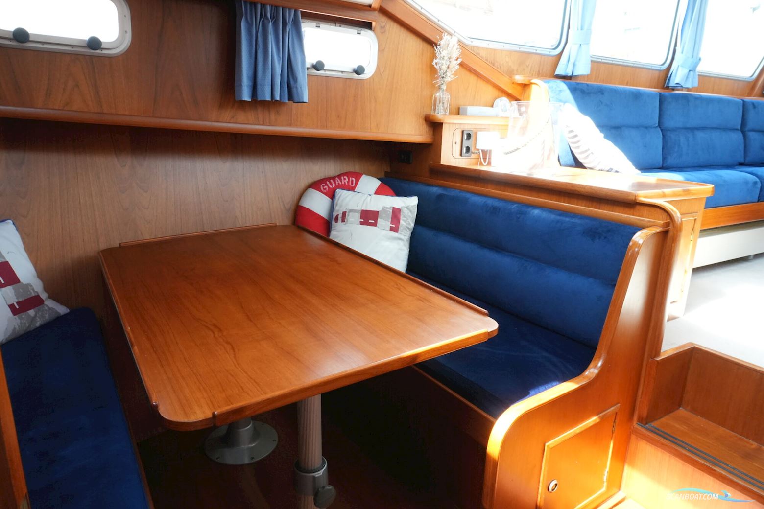 Monty Bank Kotter 41 AK Cabrio