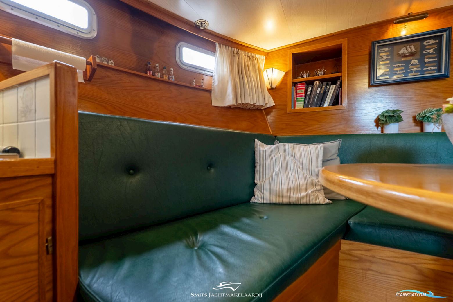Monty Bank Kotter 42 AK Cabrio