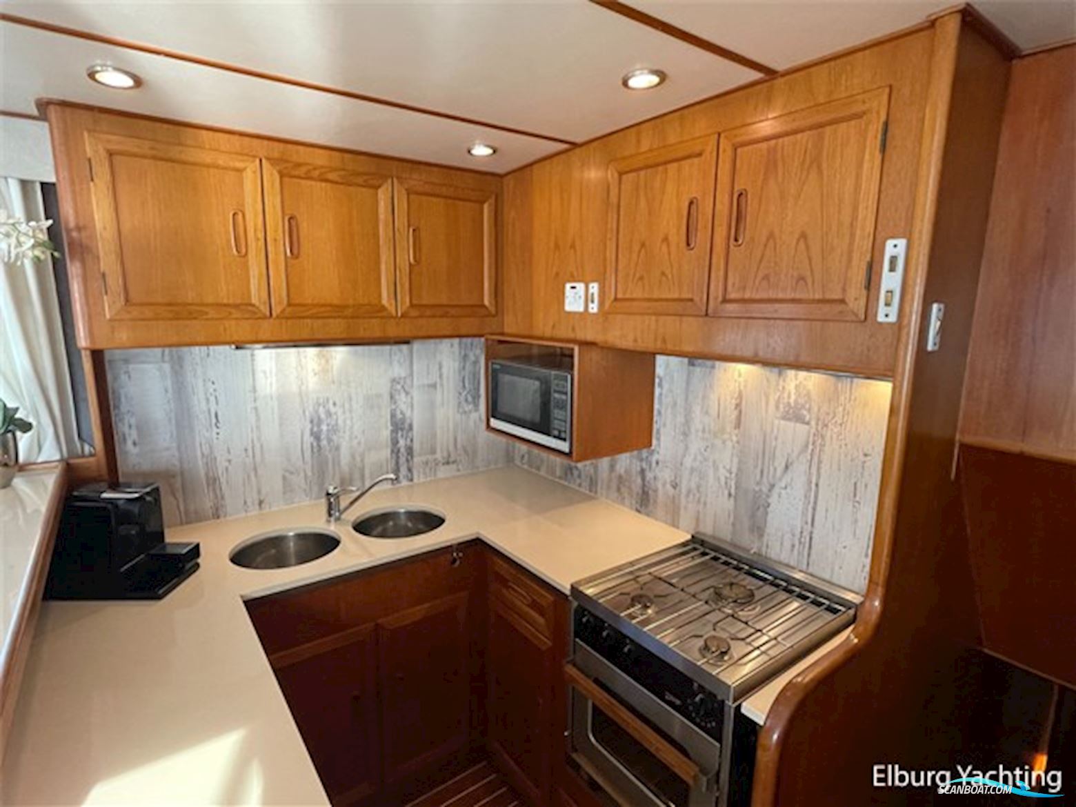 Moody Trawler 50 - Stabilizers