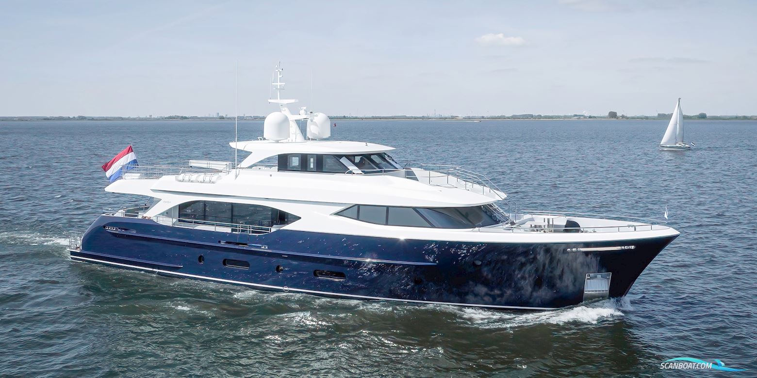 Moonen 110 Motorboat 2023, with Caterpillar Cat C18 Acert engine, The Netherlands