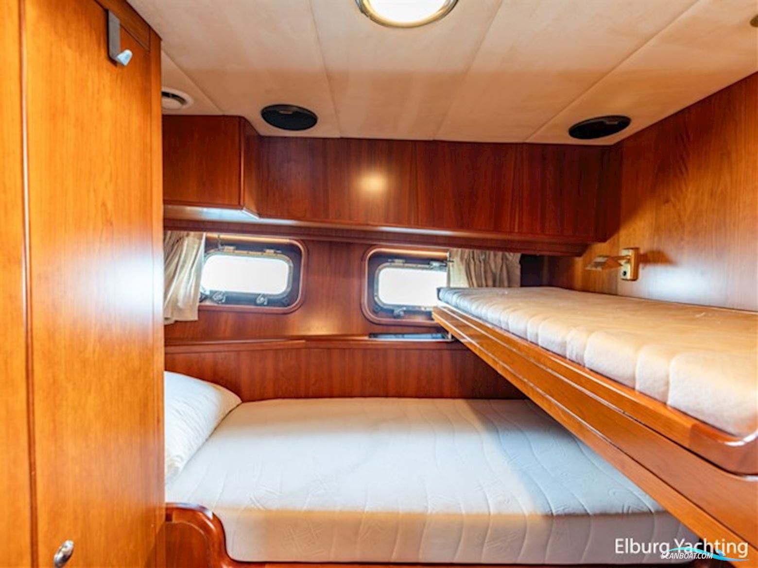 Moonen 68 - Flybridge