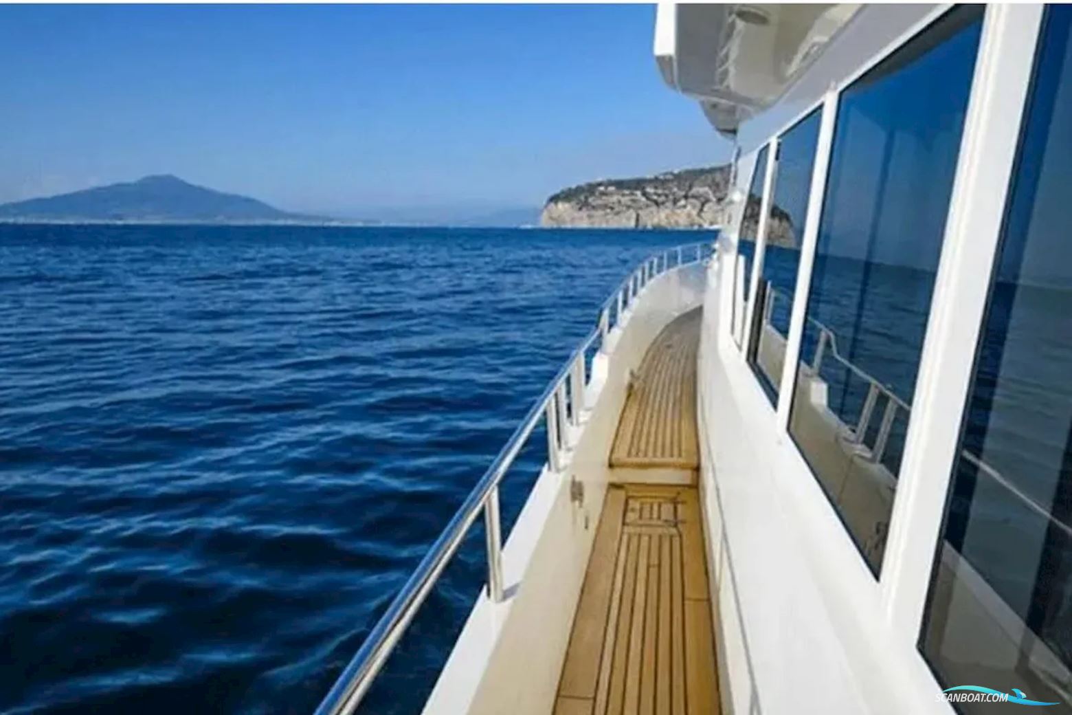 Moonen 68 Flybridge
