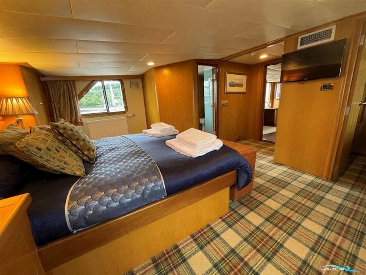 Motor Yacht Karadeniz 34m