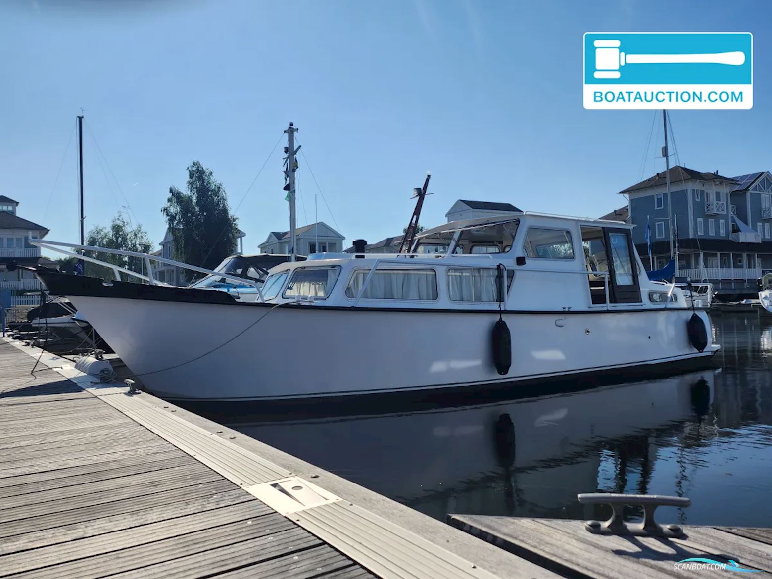 Motorboat 1050