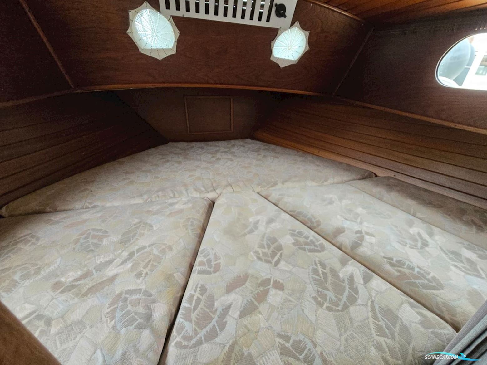 Motorjacht Lovely 985 OK