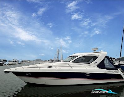 Mustang 3800 Motorboat 2006, with Volvo engine, United Kingdom