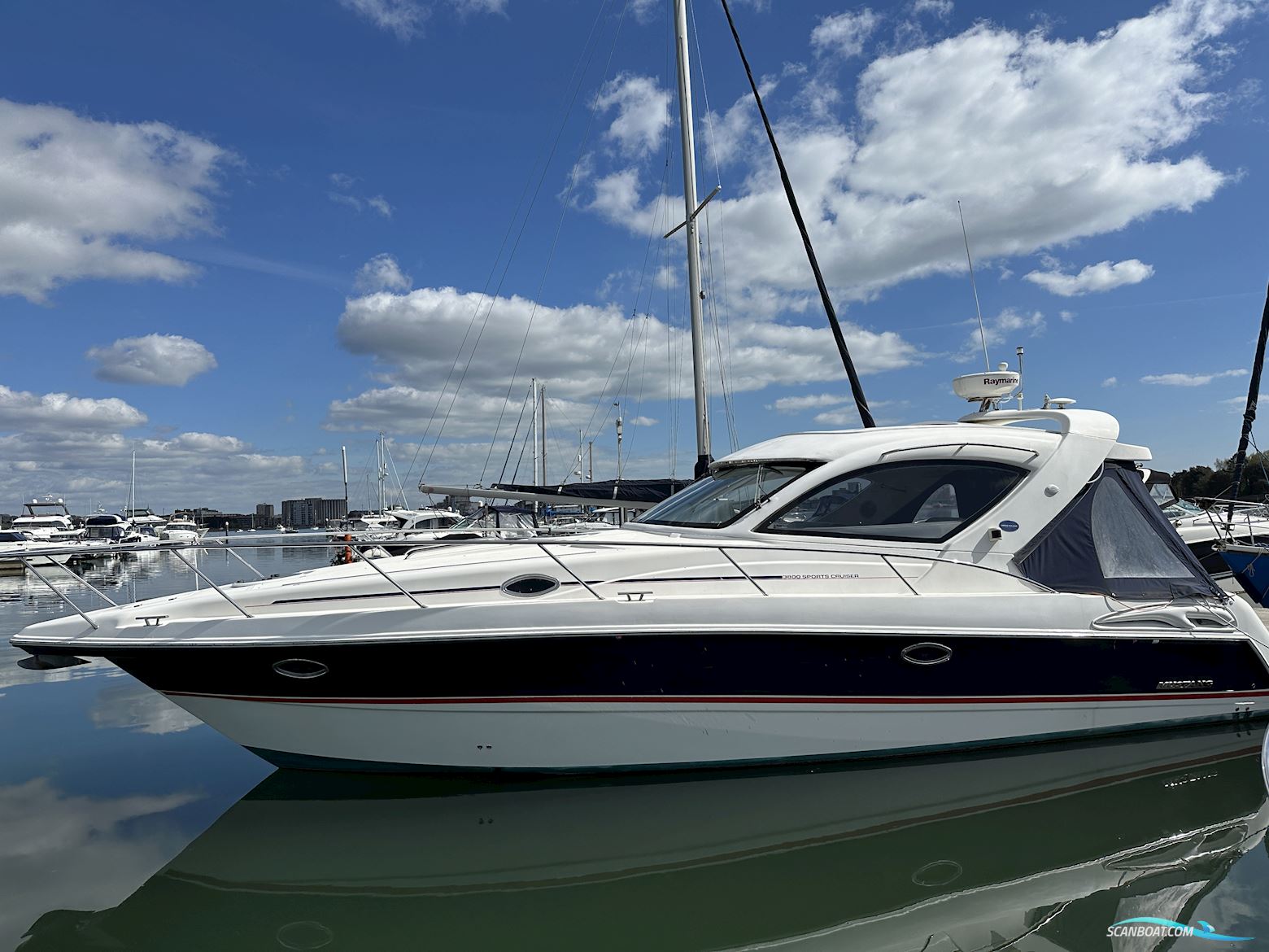 Mustang 3800 Motorboat 2006, with Volvo engine, United Kingdom