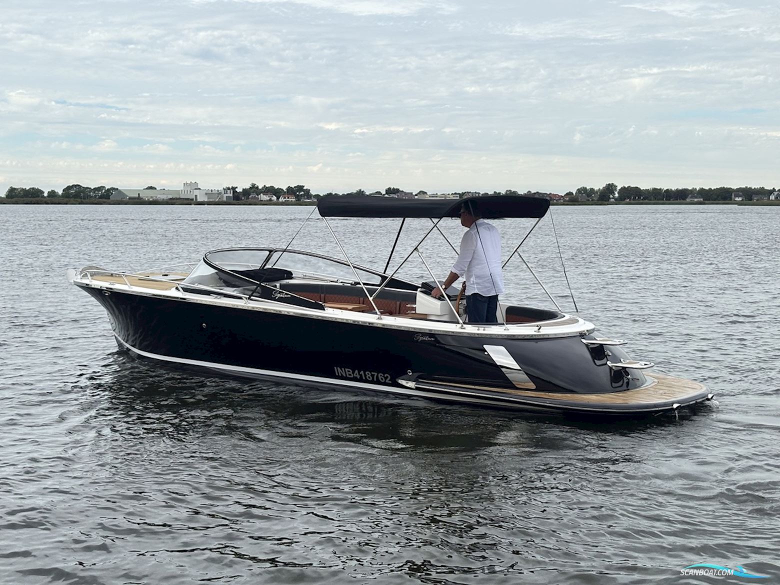 Nauta Spirit 28