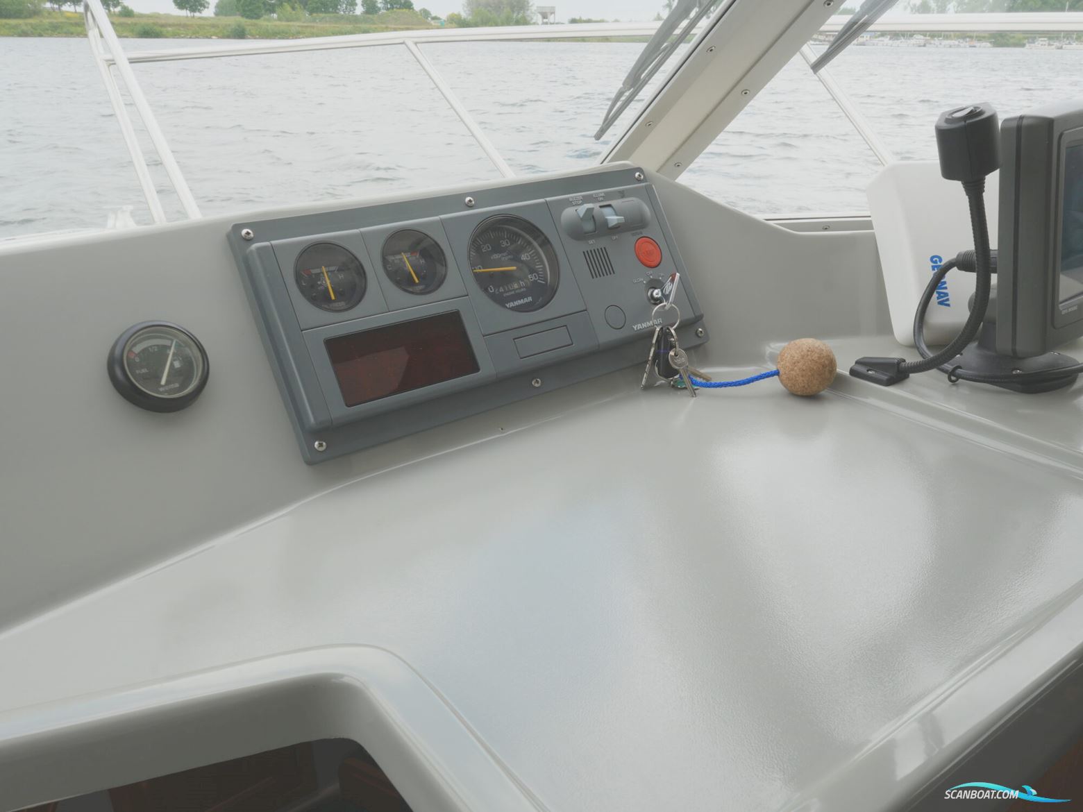 NB Marine 8700