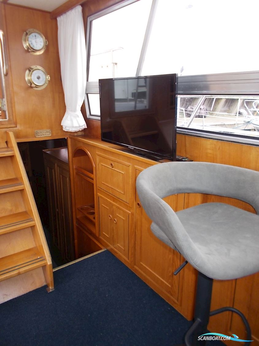 Neptunus 106 m/Flybridge