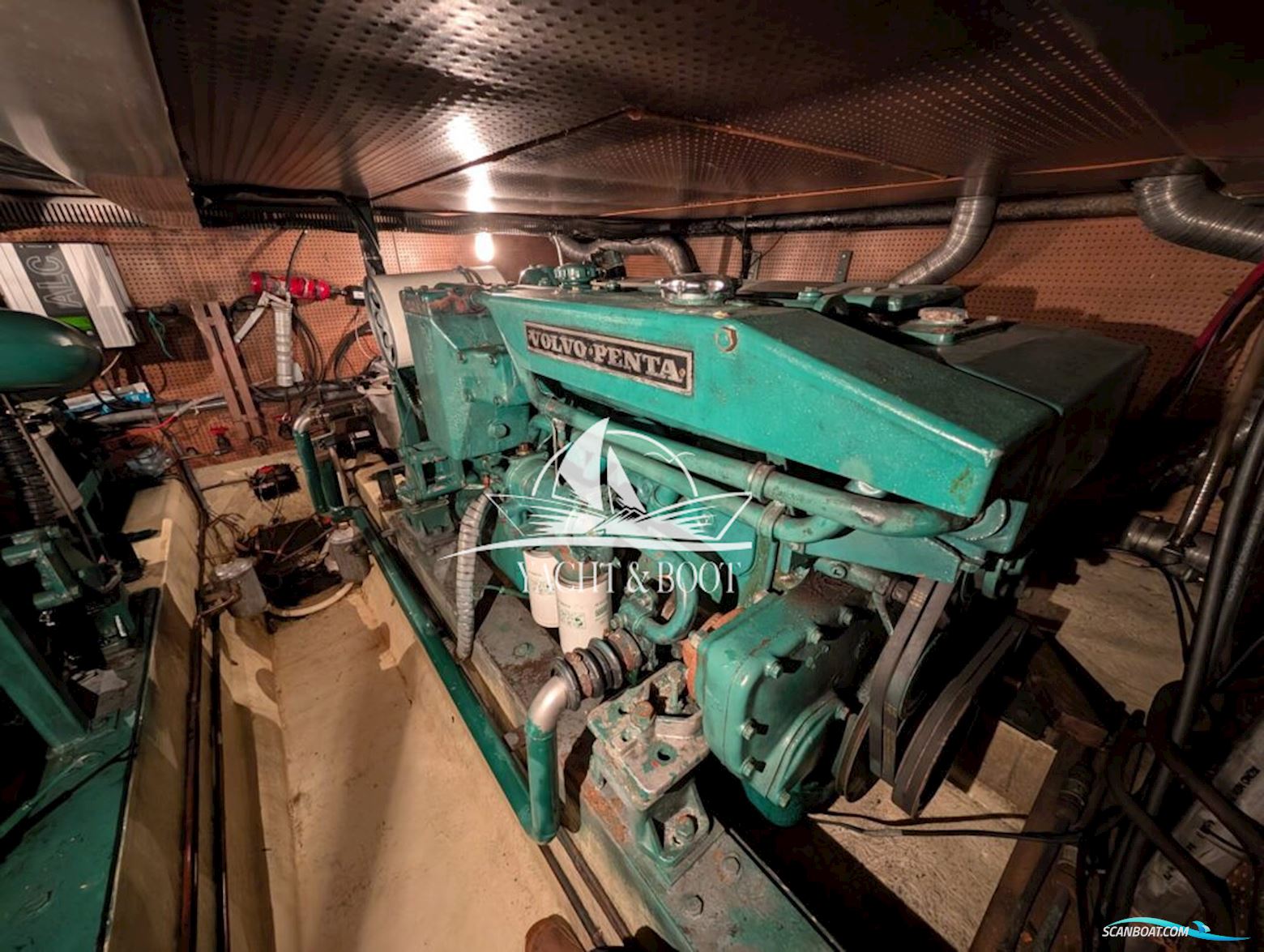 Neptunus 118 Fisherman