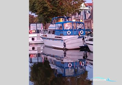 Neptunus 131 Fly Motorboat 1978, with Volvo Penta engine, Germany