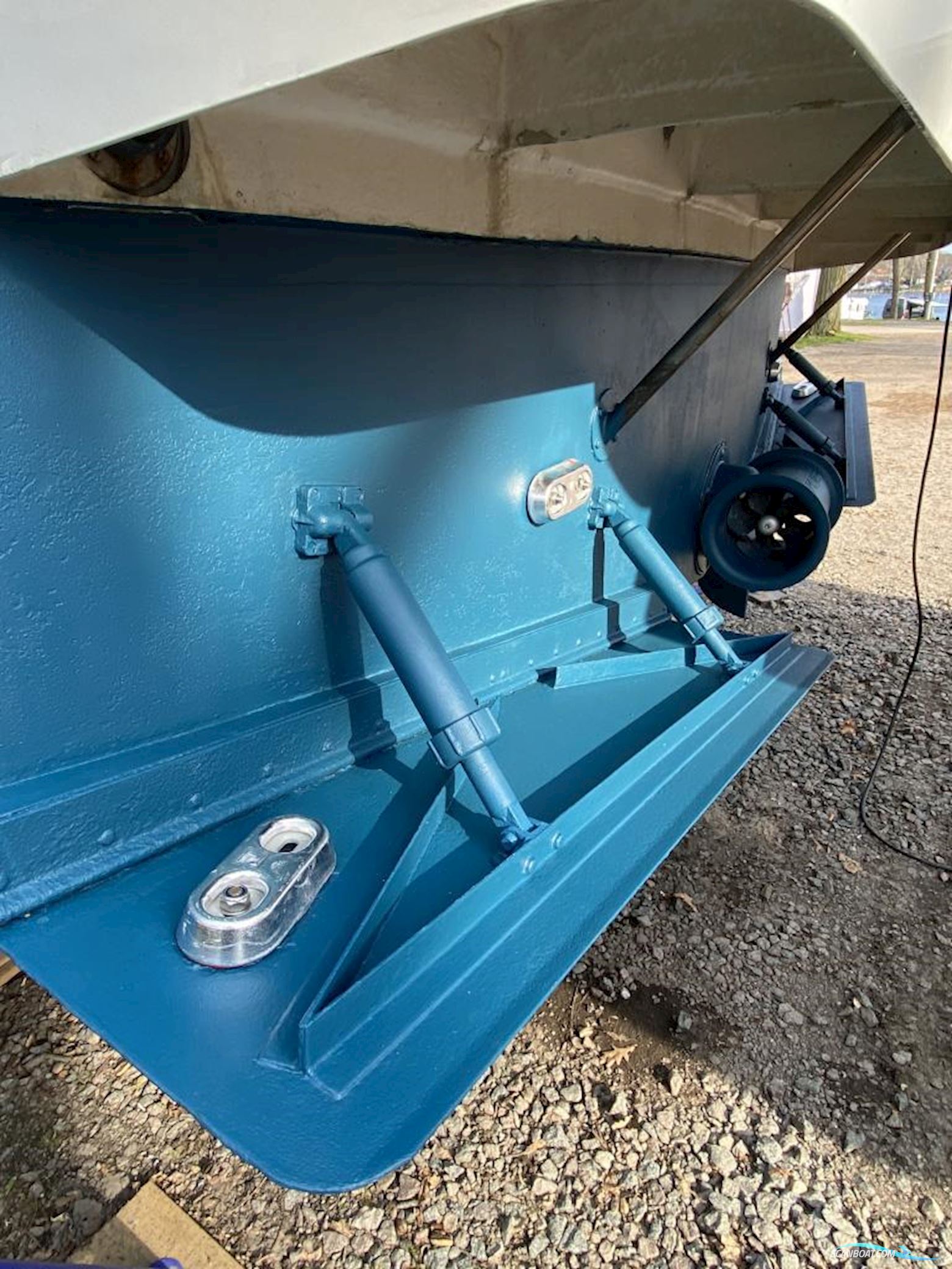 Neptunus 138 Sedan Fly