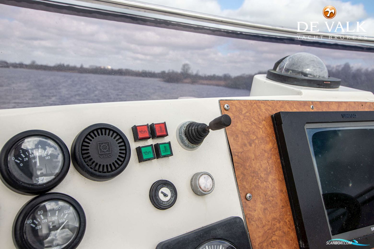 Neptunus 145 Flybridge