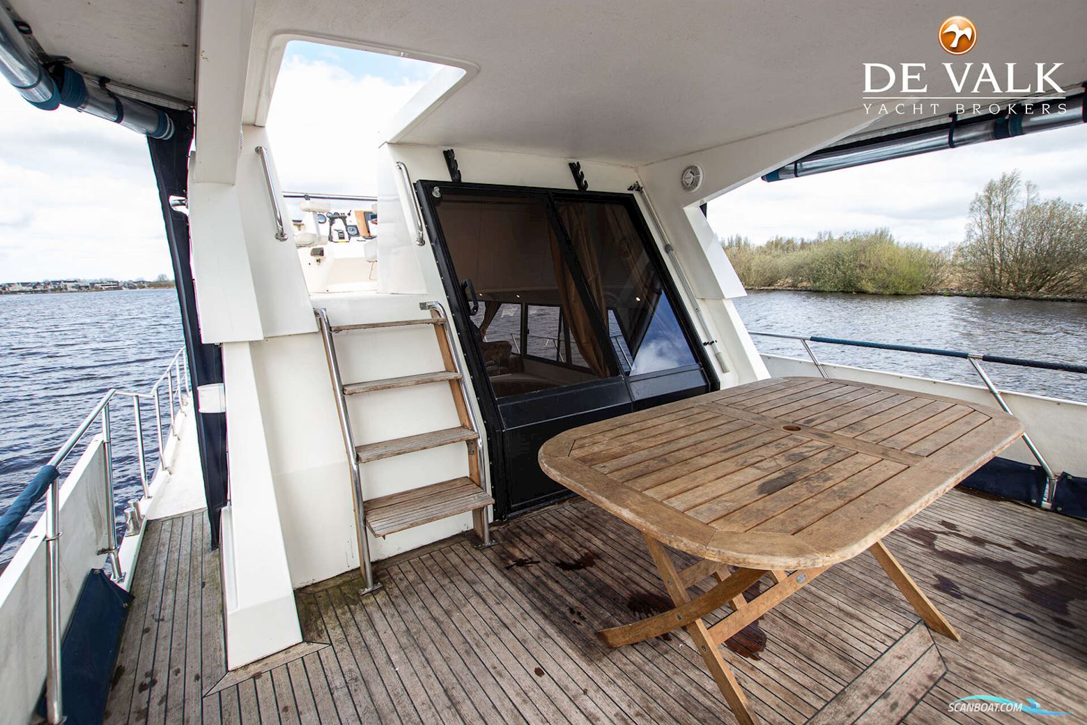 Neptunus 145 Flybridge