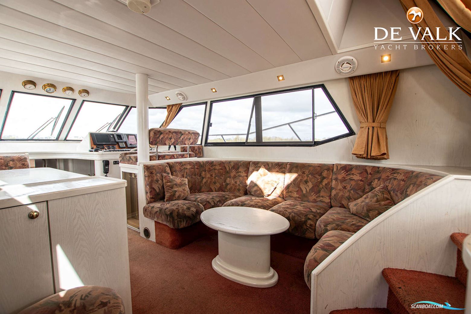 Neptunus 145 Flybridge