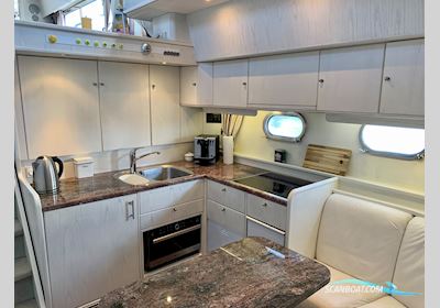 Neptunus 156 Flybridge Motorboat 1992, with Volvo Penta TAMD122D engine, Germany