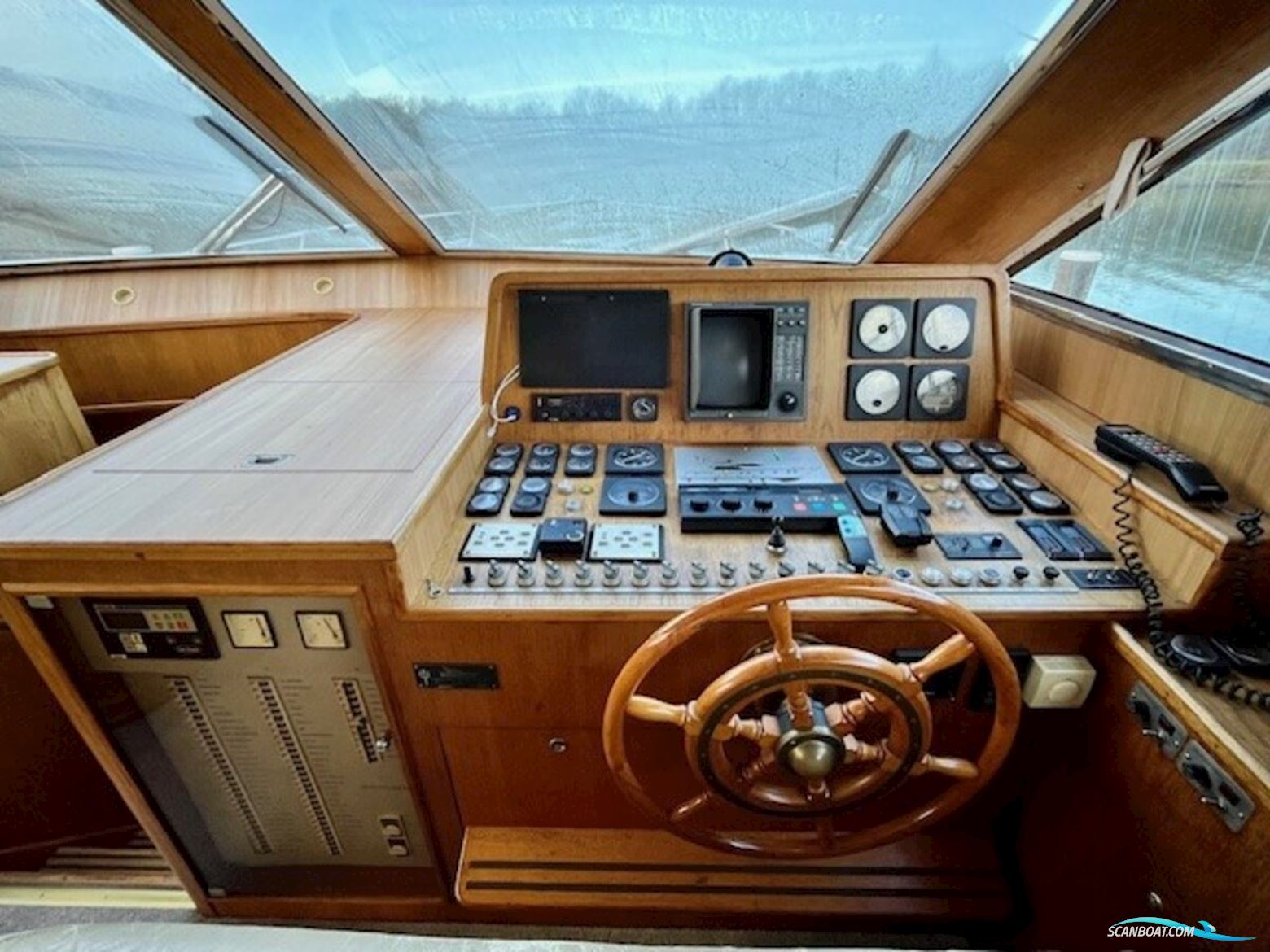 Neptunus 168 Flybridge
