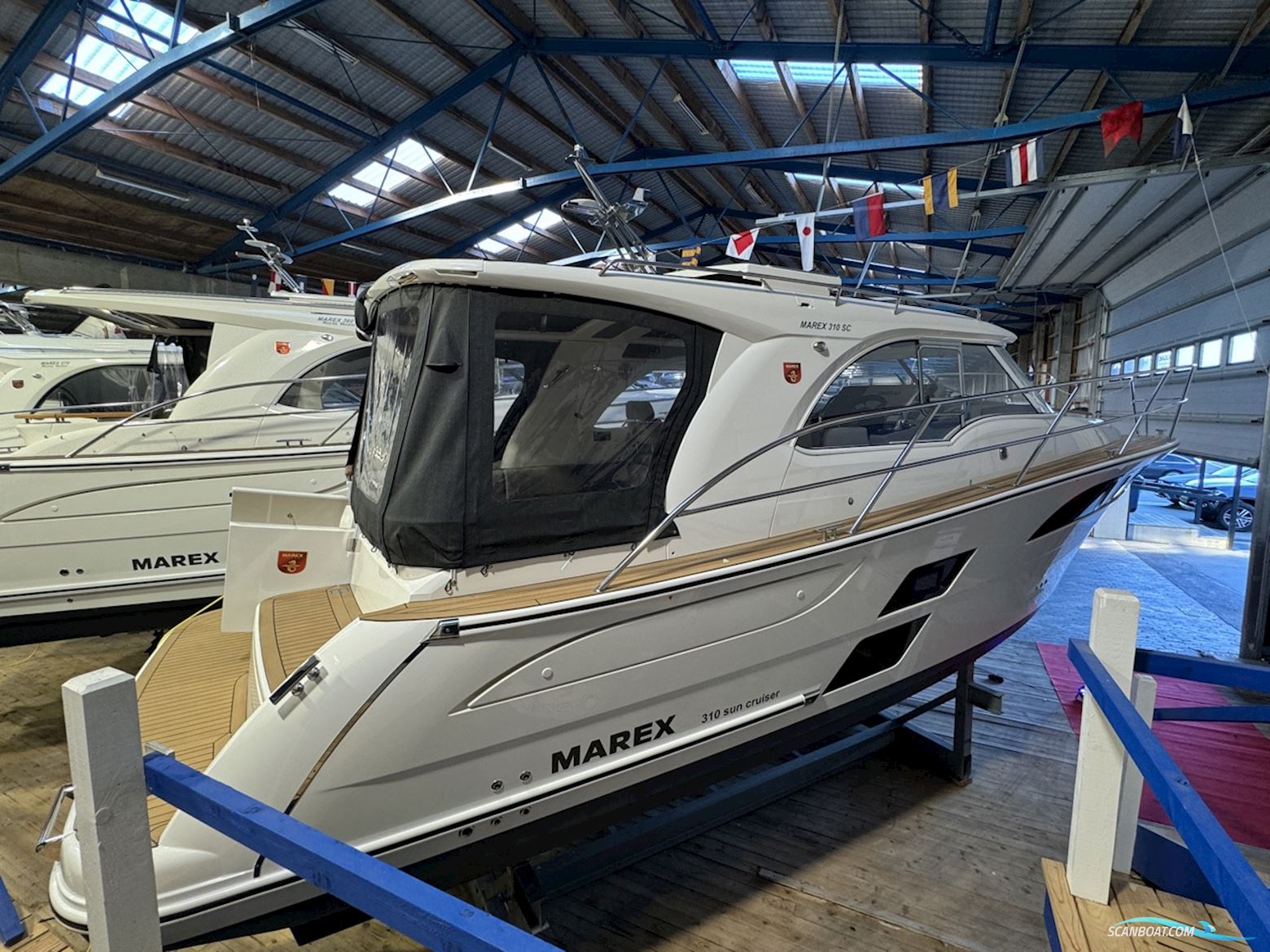 NEW – Marex 310 Sun Cruiser 2025