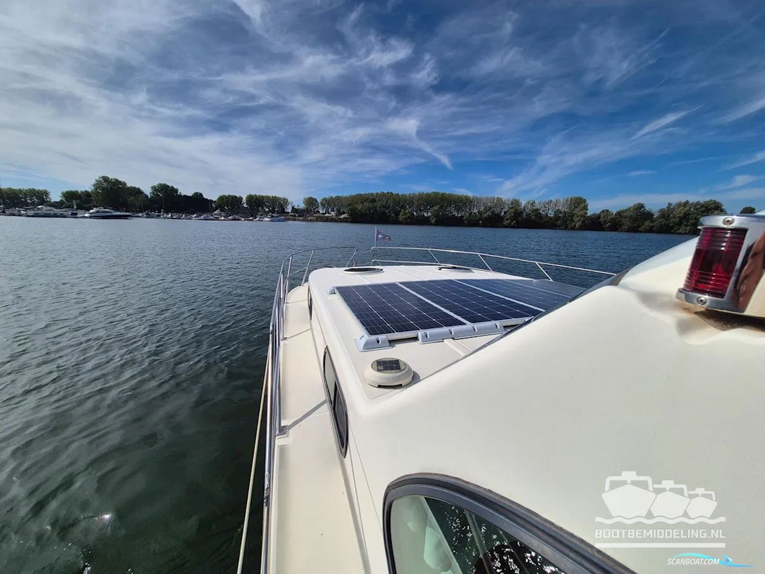 Nicols Yacht Sixto Prestige