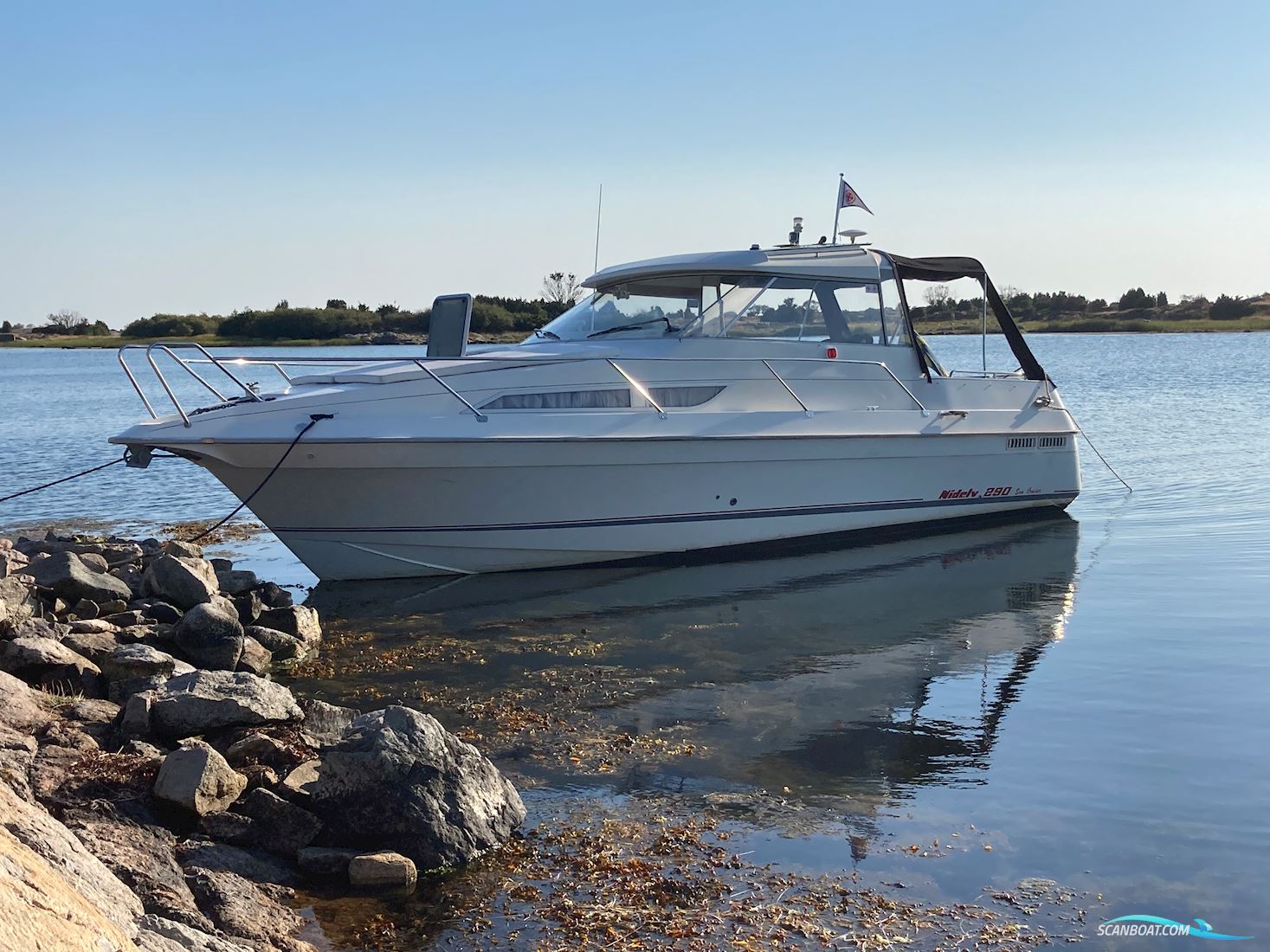 Nidelv 290 Sun Cruser / Marex 290 Motorboat 1990, with Volvo Penta AD31B engine, Sweden
