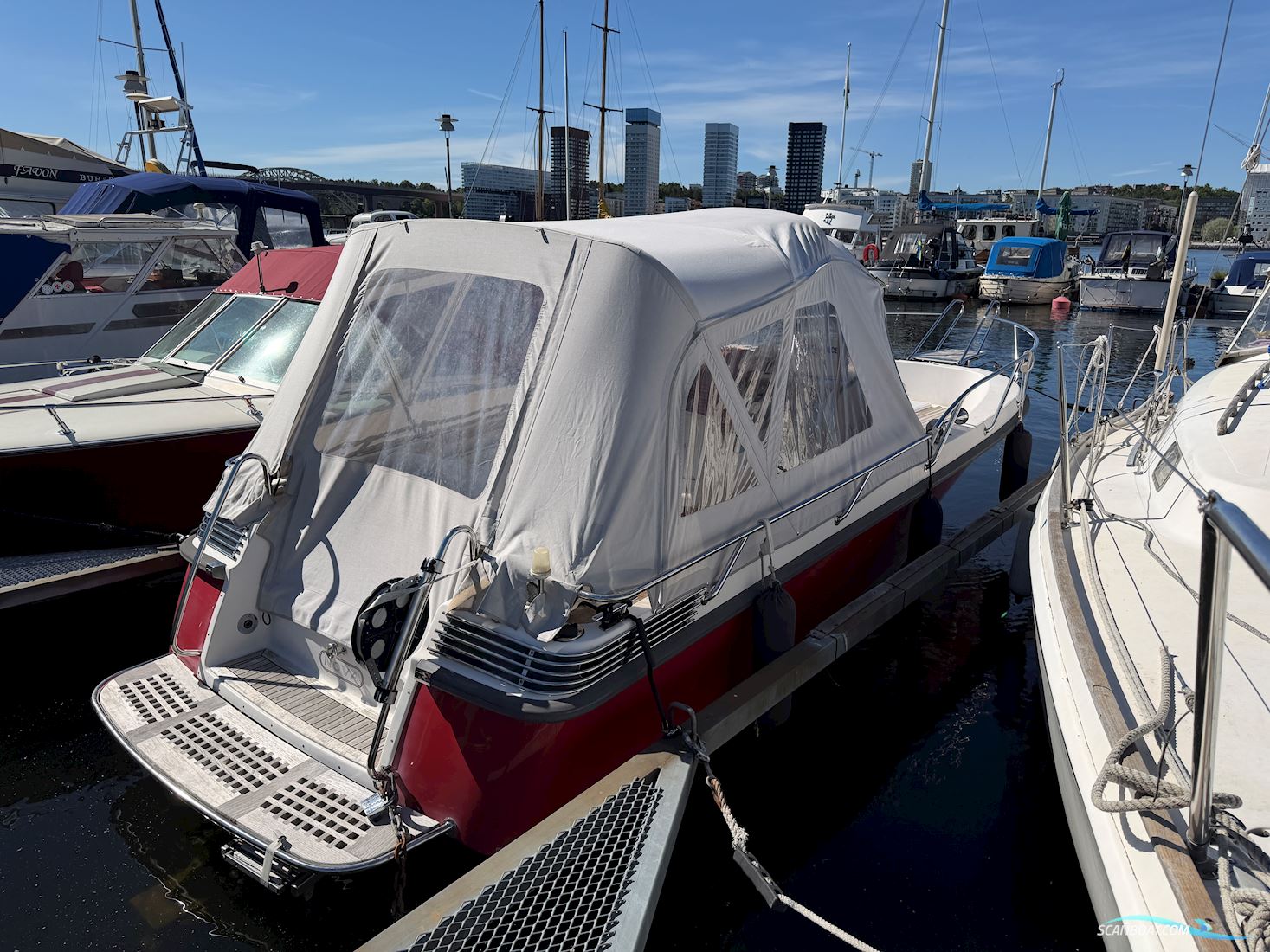Nimbus 22 Nova Motorboat 2000, with Volvo Penta V8 5,0 Gi engine, Sweden