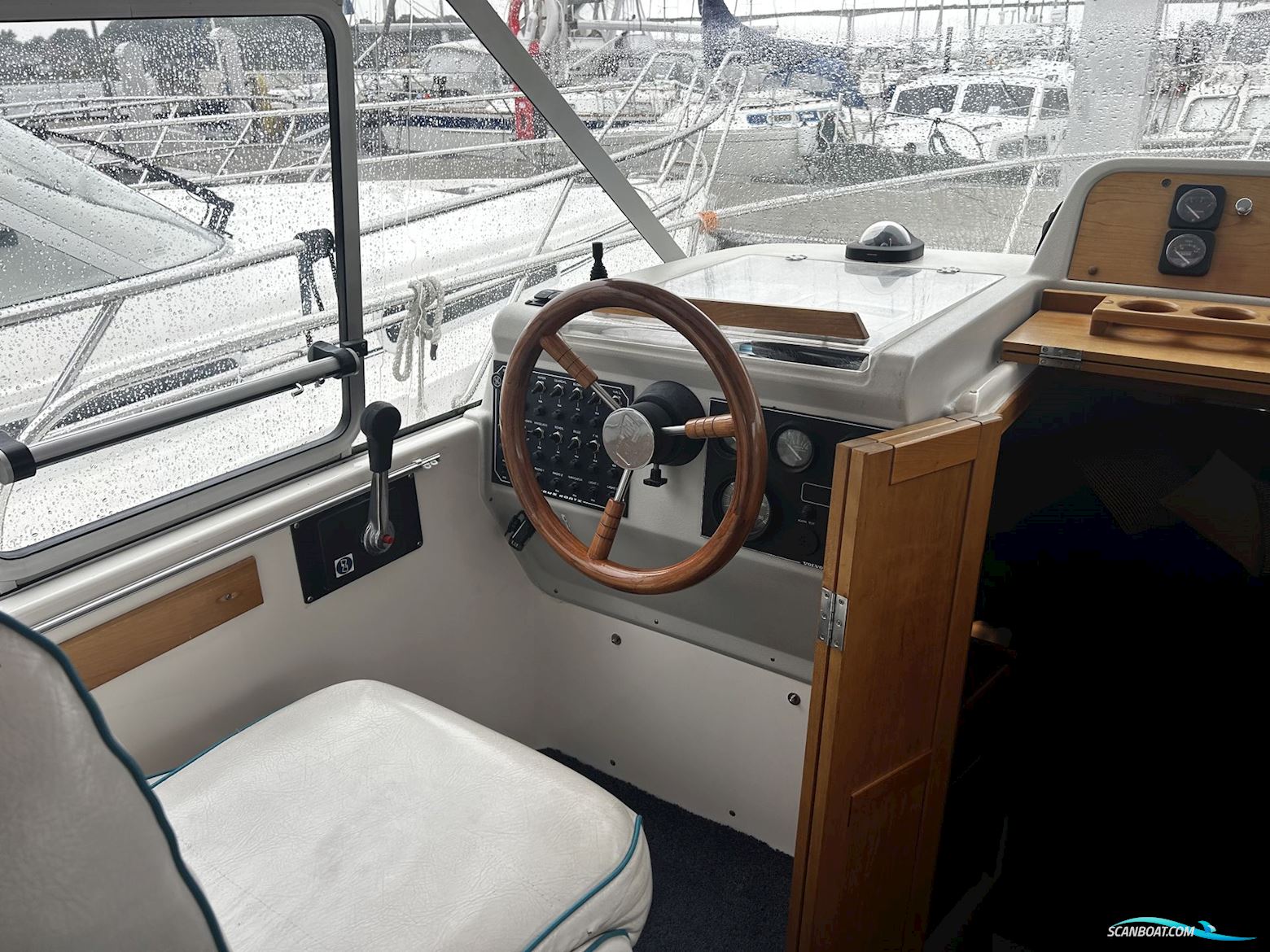 Nimbus 27 coupe