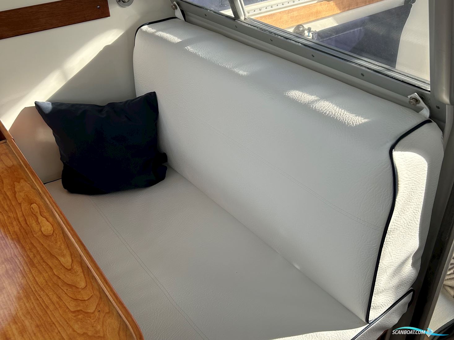 Nimbus 27 Coupe