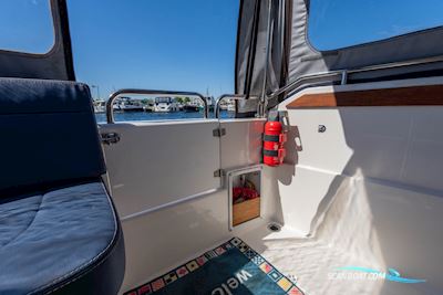 Nimbus 280 Coupé Motorboat 2000, with Volvo Penta engine, The Netherlands