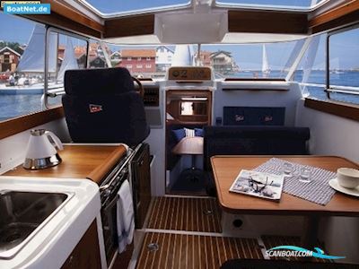 Nimbus 280 Coupe Motorboat 2000, with Volvo Penta TAMD 31P engine, Spain