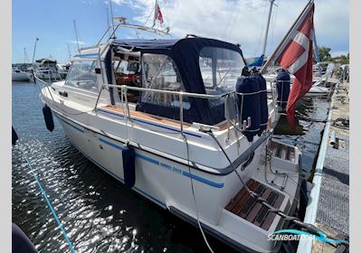 Nimbus 3003 Motorboat 1990, with Volvo Penta KAMD42 engine, Denmark