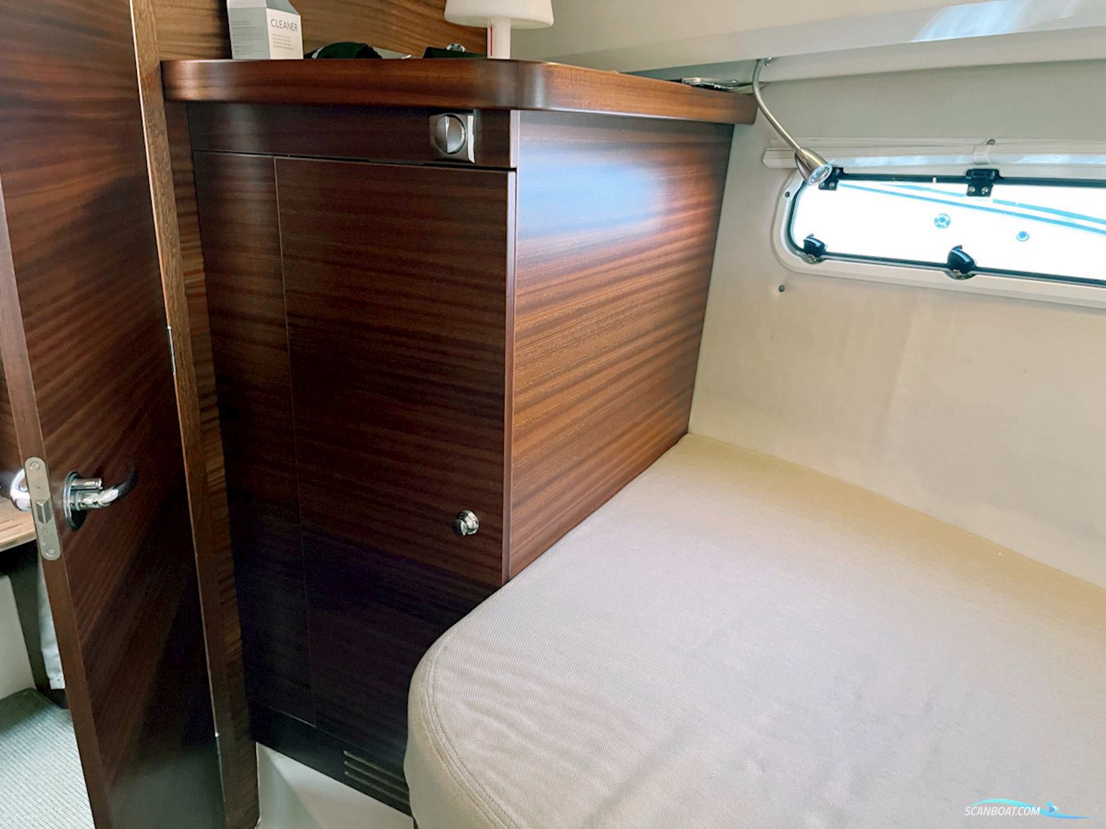 Nimbus 305 Coupé