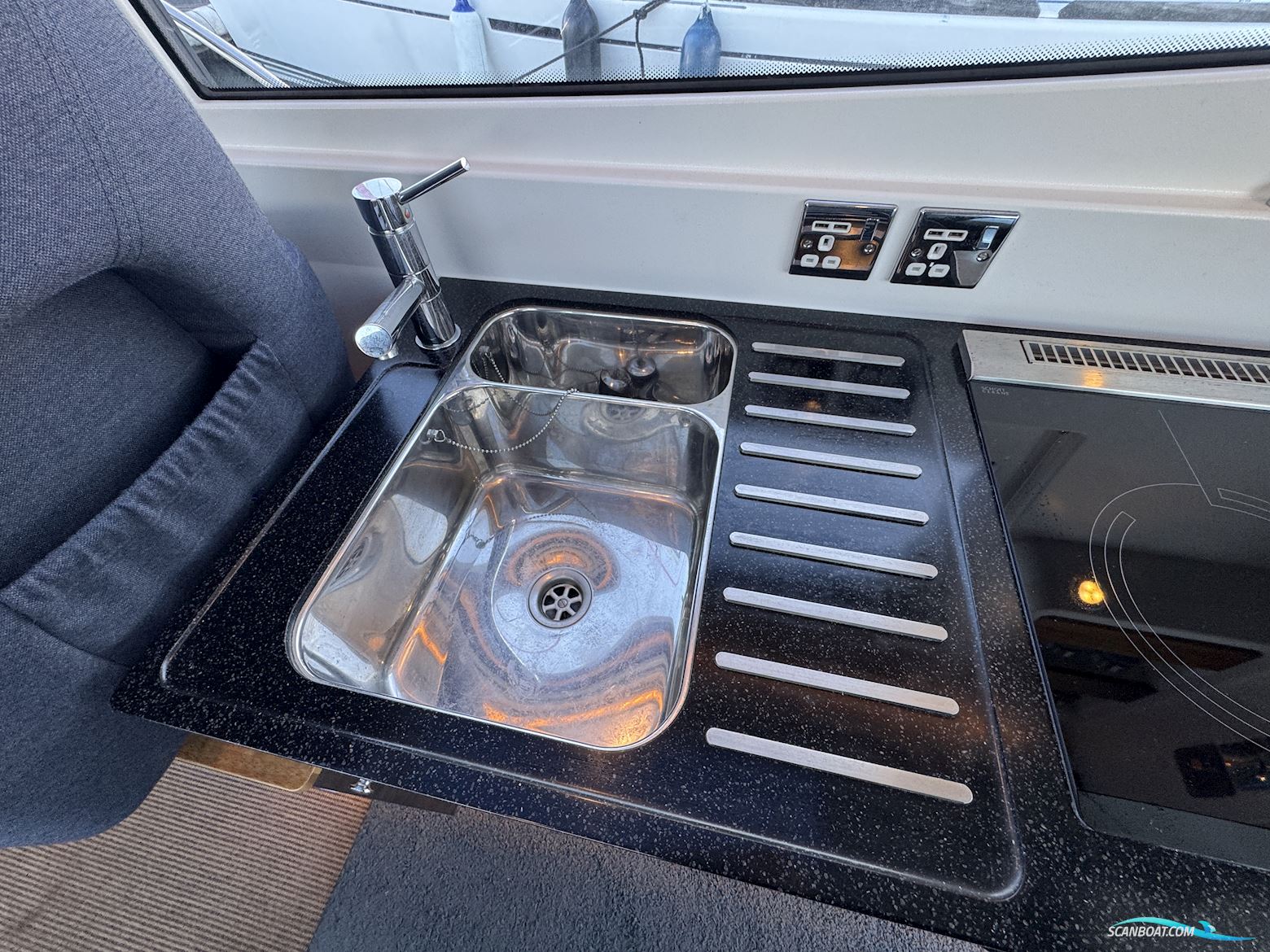 NIMBUS 305 Coupe