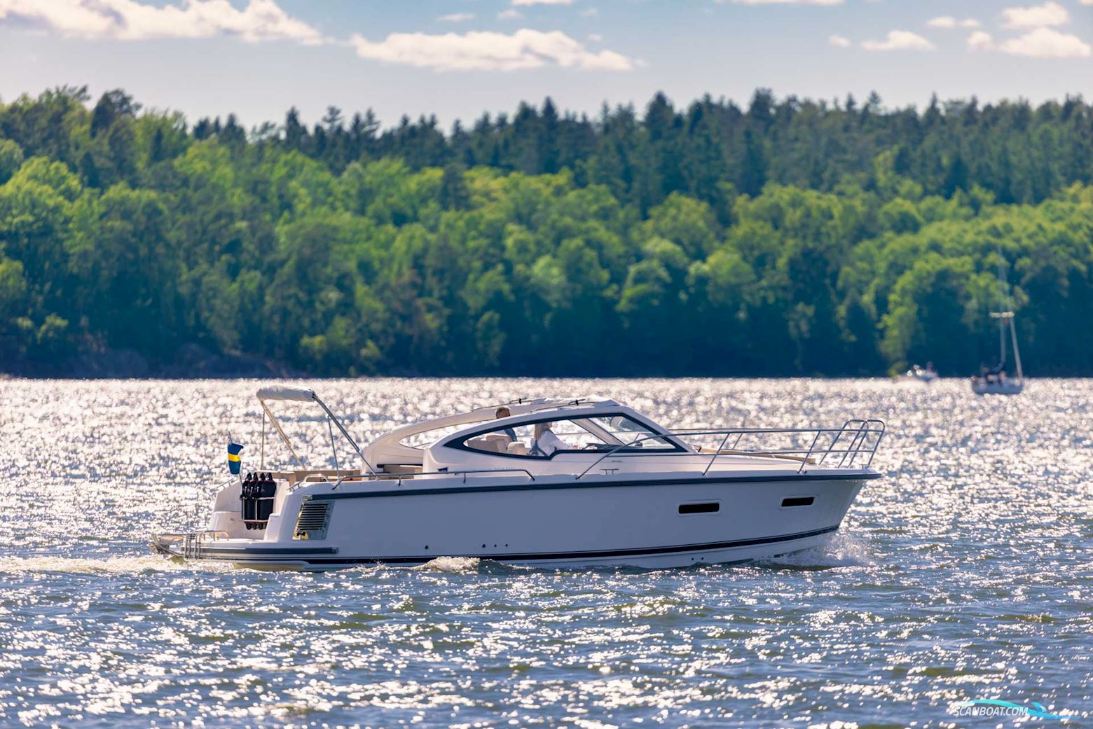 Nimbus 305 Drophead Motorboat 2025, with Torqeedo Deep Blue 50i. 2x40kWh Deep Blue Battery BMW i3 engine, Denmark