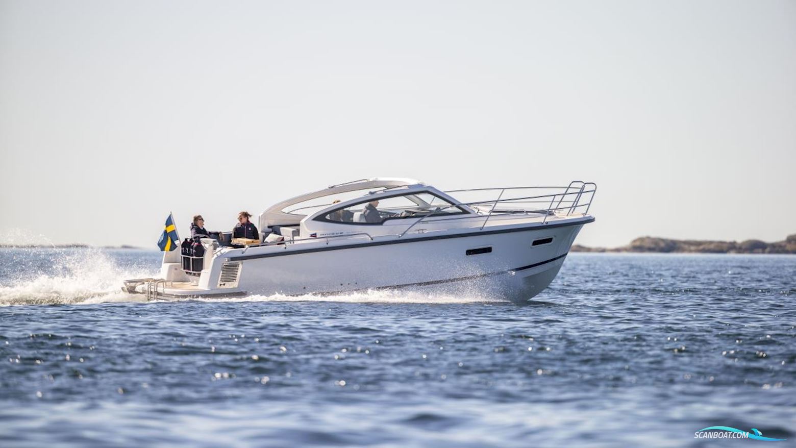 Nimbus 305 Drophead Motorboat 2024, with Volvo Penta engine, Sweden