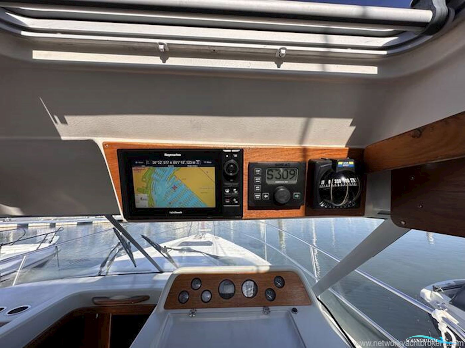 Nimbus 310 Coupe