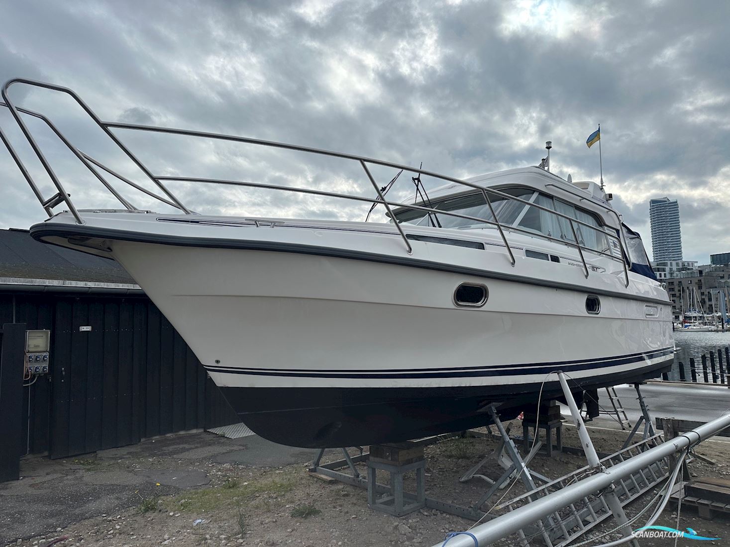Nimbus 320 Coupe Motorboat 2003, with Yanmar 4LHA-STP engine, Denmark